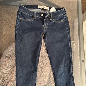 Like new hollister jeans.